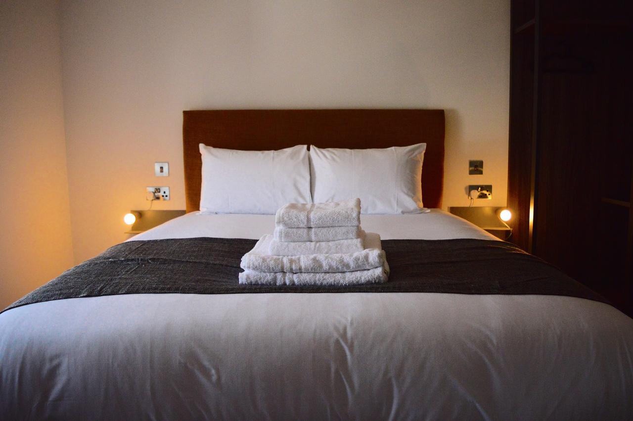Q8 Boutique Hotel Портсмут Екстер'єр фото