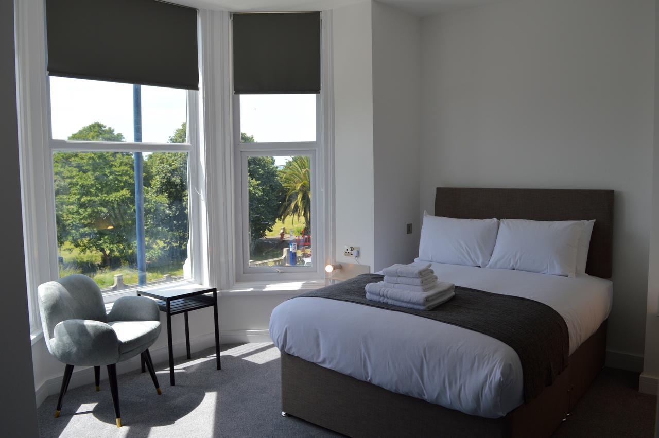 Q8 Boutique Hotel Портсмут Екстер'єр фото